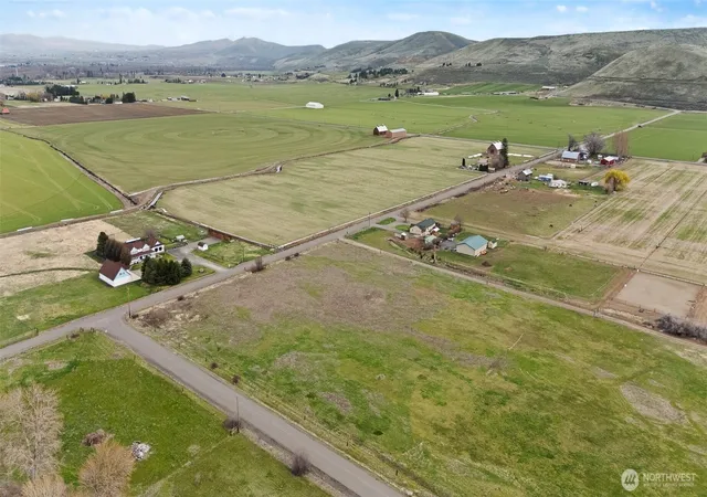 Photo 3 of Land for sale at 1 Strande Rd, Ellensburg, WA 98926 | MLS# NWM2502476 | Listing updated on 2026-09-21