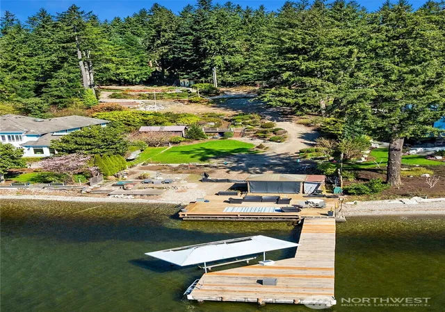 Photo 3 of Land for sale at 7615 Ne Champagne Point Pl, Kirkland, WA 98034 | MLS# NWM2502481 | Listing updated on 2026-09-21