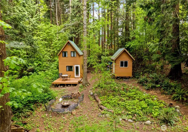 Photo 1 of Single family home for sale at 89 Eliza Is, Bellingham, WA 98226 | MLS# NWM2502486 | Listing updated on 2026-09-21