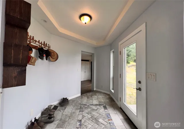 Photo 3 of Single family home for sale at 15 Anfair Ln, Curlew, WA 99118 | MLS# NWM2502493 | Listing updated on 2026-09-21