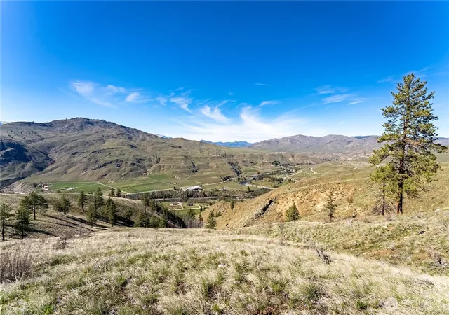 Photo 1 of Land for sale at 78 Lariat Loop, Pateros, WA 98846 | MLS# NWM2502494 | Listing updated on 2026-09-21