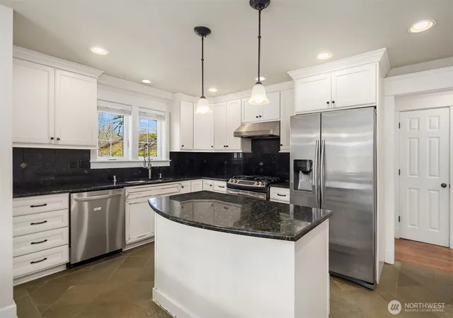 Photo 2 of Single family home for sale at 20802 Se 34th Street #6, Sammamish, WA 98075 | MLS# NWM2502513 | Listing updated on 2026-09-21