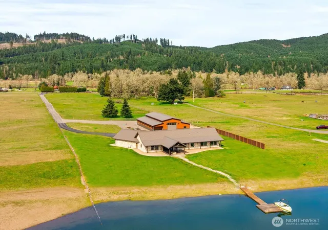 Photo 1 of Single family home for sale at 6401 Skookumchuck Rd Se, Tenino, WA 98589 | MLS# NWM2502541 | Listing updated on 2026-09-21
