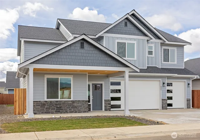 Photo 1 of Single family home for sale at 404 E Heatherstone Ct, Ellensburg, WA 98926 | MLS# NWM2502574 | Listing updated on 2026-09-29