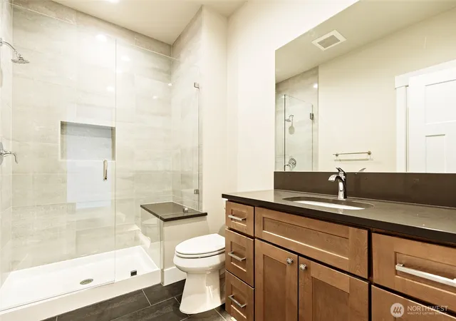Photo 4 of Single family home for sale at 404 E Heatherstone Ct, Ellensburg, WA 98926 | MLS# NWM2502574 | Listing updated on 2026-09-29