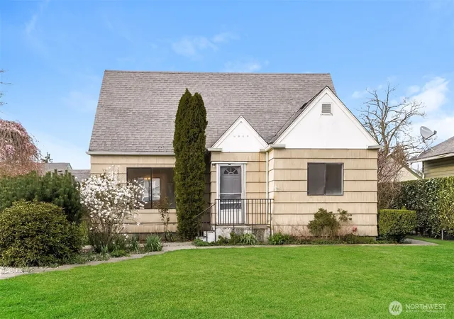 Photo 1 of Single family home for sale at 715 S 141st Street, Tacoma, WA 98444 | MLS# NWM2502622 | Listing updated on 2026-09-21
