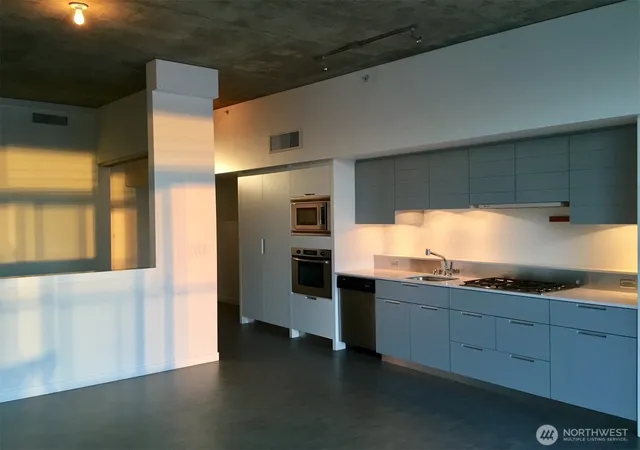 Photo 3 of Condo for sale at 501 Roy St #T306, Seattle, WA 98109 | MLS# NWM2502661 | Listing updated on 2026-09-21