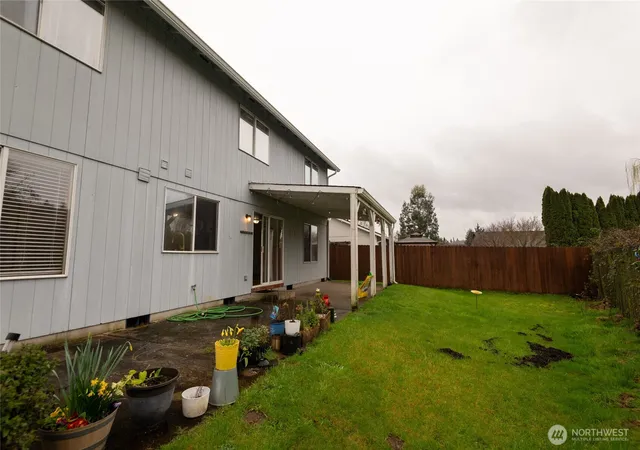Photo 3 of Sale Pending at 158 Boardwalk Wy, Kelso, WA 98626 | MLS# NWM2502689 | Listing updated on 2026-09-28