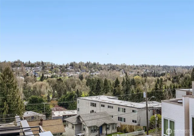Photo 3 of Townhouse for sale at 3070 Sw Avalon Way #G, Seattle, WA 98126 | MLS# NWM2502705 | Listing updated on 2026-09-29