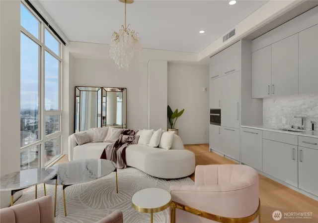 Photo 3 of Condo for sale at 121 Stewart St #3504, Seattle, WA 98101 | MLS# NWM2502738 | Listing updated on 2026-10-01