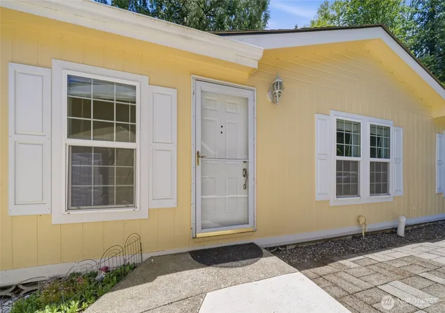 Manufactured home for sale at 23805 67th Street E #6, Buckley, WA 98321 | MLS# NWM2502759