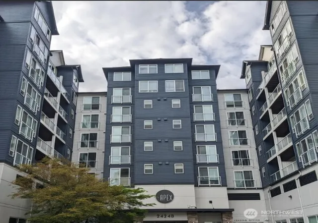Condo for sale at 2424 S 41st Street #B526, Tacoma, WA 98409 | MLS# NWM2502801