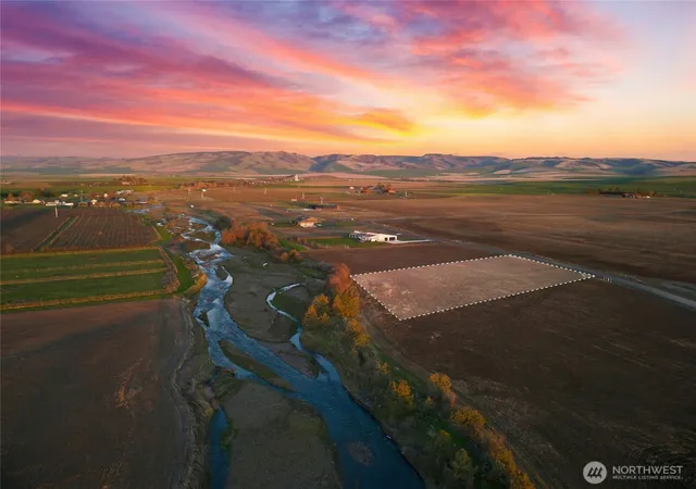 Photo 2 of Land for sale at 401 Healey Dr, Walla Walla, WA 99362 | MLS# NWM2502818 | Listing updated on 2026-10-01