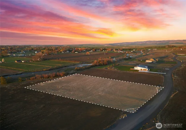 Photo 3 of Land for sale at 401 Healey Dr, Walla Walla, WA 99362 | MLS# NWM2502818 | Listing updated on 2026-10-01