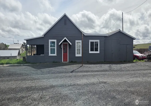 Photo 1 of Single family home for sale at 151 1st Avenue, Hatton, WA 99344 | MLS# NWM2502839 | Listing updated on 2026-09-21