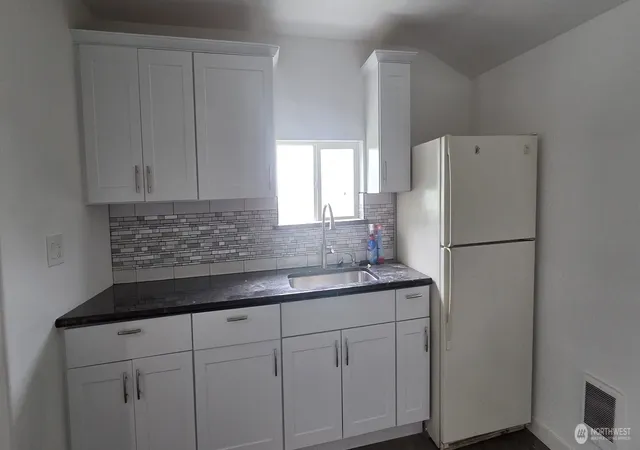 Photo 3 of Single family home for sale at 151 1st Avenue, Hatton, WA 99344 | MLS# NWM2502839 | Listing updated on 2026-09-21