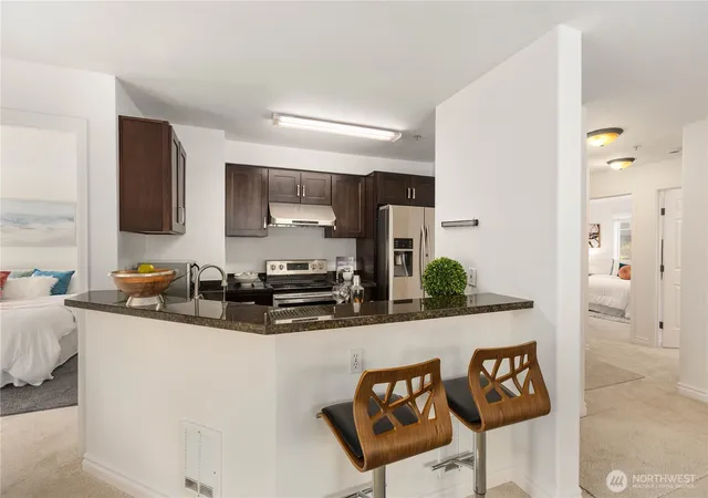 Photo 4 of Condo for sale at 18501 SE Newport Way #H235, Issaquah, WA 98027 | MLS# NWM2502855 | Listing updated on 2026-10-02