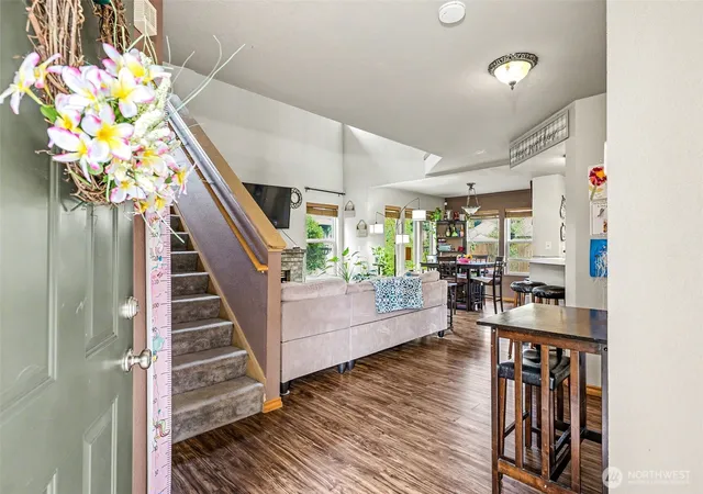 Photo 4 of Single family home for sale at 5520 Cricket Ln SE, Lacey, WA 98503 | MLS# NWM2502981 | Listing updated on 2026-10-03