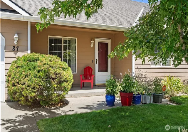 Photo 2 of Single family home for sale at 87 Sullivan Pl, Walla Walla, WA 99362 | MLS# NWM2503056 | Listing updated on 2026-09-22
