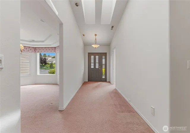 Photo 3 of Condo for sale at 1380 Eastmont Ave #401, East Wenatchee, WA 98802 | MLS# NWM2503117 | Listing updated on 2026-09-21