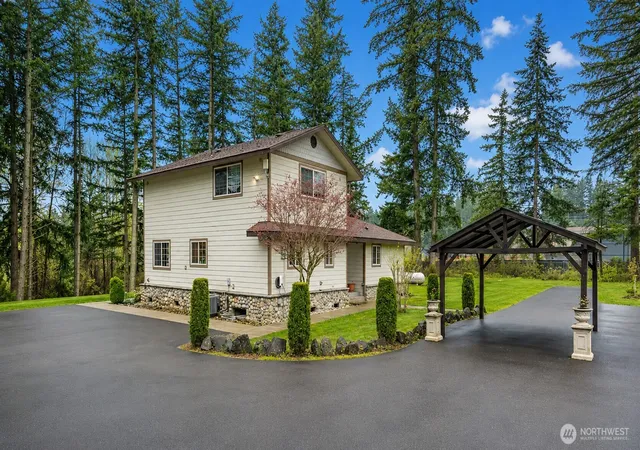 Photo 3 of Single family home for sale at 18222 Se Wax Rd, Covington, WA 98042 | MLS# NWM2503186 | Listing updated on 2026-09-21