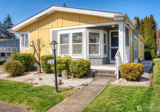 Photo 1 of Manufactured home for sale at 1905 138th Street E #122, Tacoma, WA 98445 | MLS# NWM2503347 | Listing updated on 2026-09-21