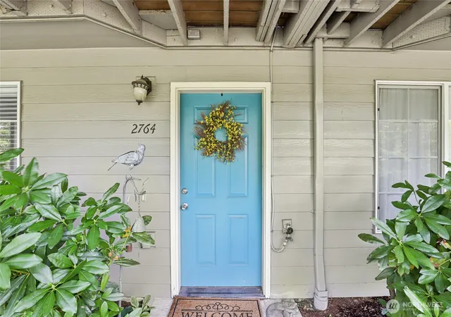 Photo 4 of Sale Pending at 2764 E Mcloughlin Blvd, Vancouver, WA 98661 | MLS# NWM2503351 | Listing updated on 2026-09-25