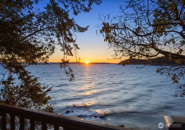 Photo 1 of Sale Pending at 1501 Yacht Hvn Rd, Friday Harbor, WA 98250 | MLS# NWM2503378 | Listing updated on 2026-09-24