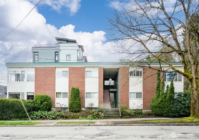 Photo 2 of Multi family home for sale at 1505 E Galer St #1-4, Seattle, WA 98112 | MLS# NWM2503402 | Listing updated on 2026-09-21