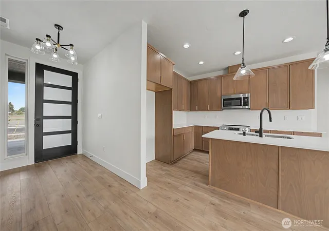Photo 3 of Single family home for sale at 4319 W Surf Scoter St, Moses Lake, WA 98837 | MLS# NWM2503404 | Listing updated on 2026-09-21