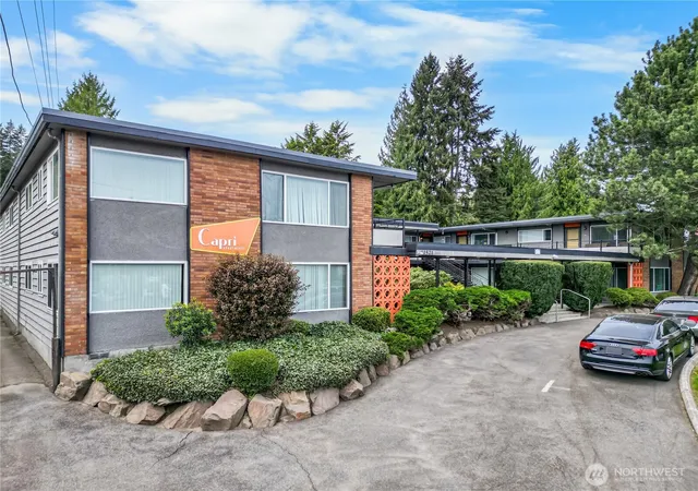 Multi family home for sale at 11521 26th Avenue NE, Seattle, WA 98125 | MLS# NWM2503489