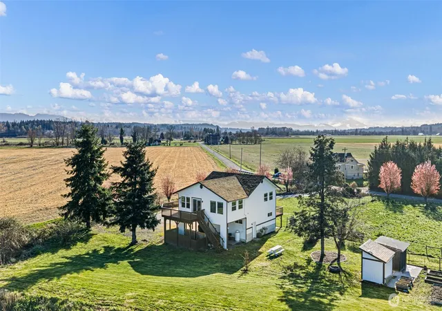 Photo 3 of Single family home for sale at 9405 Thomle Rd, Stanwood, WA 98292 | MLS# NWM2503498 | Listing updated on 2026-09-21