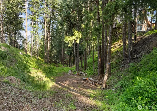 Photo 3 of Land for sale at 1380 Oakmont Dr, Cle Elum, WA 98922 | MLS# NWM2503541 | Listing updated on 2026-09-21
