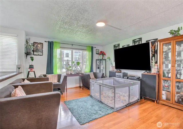 Photo 3 of Single family home for sale at 4560 34th Avenue S, Seattle, WA 98118 | MLS# NWM2503551 | Listing updated on 2026-09-21