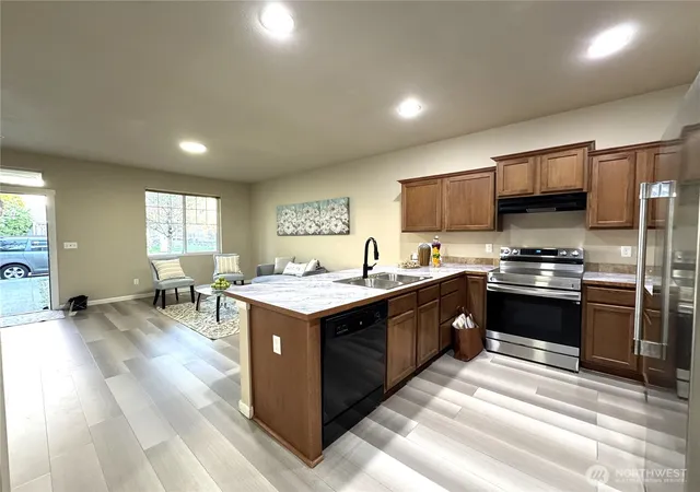 Photo 4 of Single family home for sale at 367 Graham Ave NE, Renton, WA 98059 | MLS# NWM2503640 | Listing updated on 2026-09-29