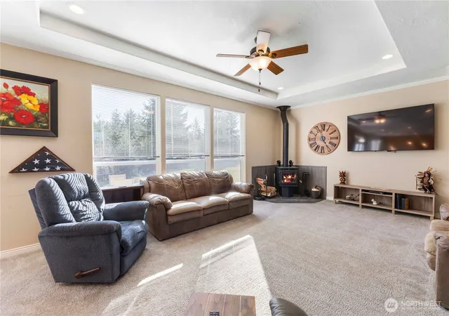 Photo 4 of Manufactured home for sale at 13113 Algyer Rd SE, Rainier, WA 98576 | MLS# NWM2503645 | Listing updated on 2026-10-01