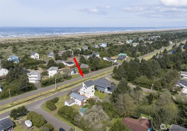 Photo 2 of Single family home for sale at 260 Ocean Shrs Blvd Sw, Ocean Shores, WA 98569 | MLS# NWM2503688 | Listing updated on 2026-09-24