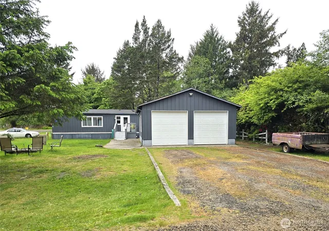 Photo 2 of Manufactured home for sale at 32211 North Pl, Ocean Park, WA 98640 | MLS# NWM2503738 | Listing updated on 2026-09-21