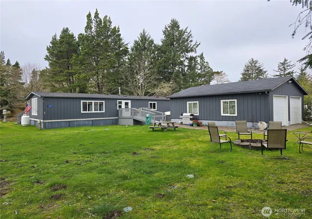 Photo 3 of Manufactured home for sale at 32211 North Pl, Ocean Park, WA 98640 | MLS# NWM2503738 | Listing updated on 2026-09-21