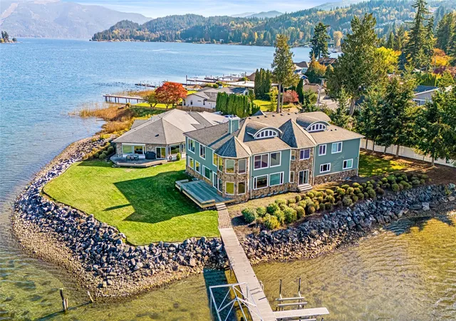 Photo 1 of Mansion for sale at 1555 Fairview St, Bellingham, WA 98229 | MLS# NWM2503832 | Listing updated on 2026-10-29