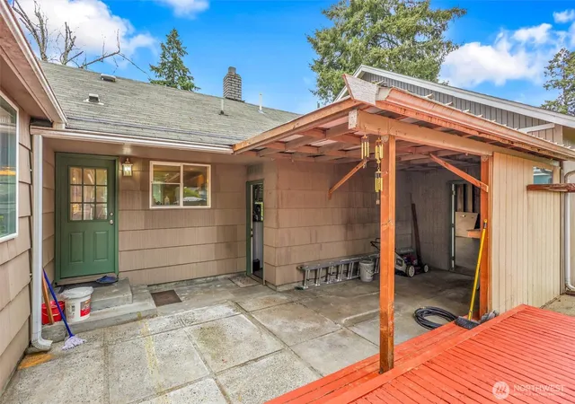 Photo 3 of Single family home for sale at 622 141st Street S, Tacoma, WA 98444 | MLS# NWM2503868 | Listing updated on 2026-09-30