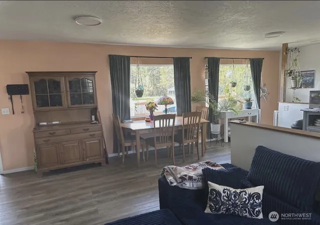 Photo 3 of Single family home for sale at 1911 Ocean Beach Blvd S, Long Beach, WA 98631 | MLS# NWM2503912 | Listing updated on 2026-09-25
