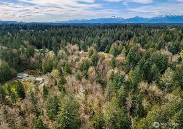 Photo 3 of Sale Pending at 435 Nw Sword Fern Ln, Poulsbo, WA 98370 | MLS# NWM2503941 | Listing updated on 2026-09-25