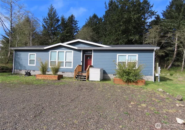 Photo 2 of Manufactured home for sale at 1321 S Melbourne Ct, Westport, WA 98595 | MLS# NWM2503946 | Listing updated on 2026-09-26