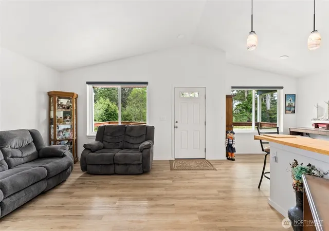 Photo 4 of Single family home for sale at 23 Sunrise Ln, South Bend, WA 98586 | MLS# NWM2504013 | Listing updated on 2026-09-21