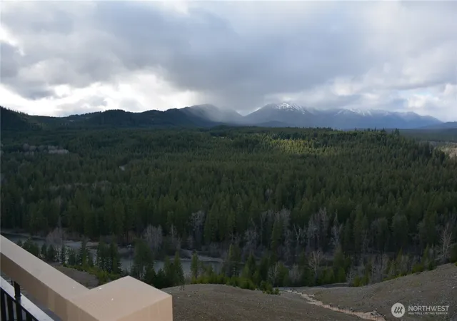 Photo 3 of Condo for sale at 3600 Suncadia Trl #5059, Cle Elum, WA 98922 | MLS# NWM2504029 | Listing updated on 2026-09-21