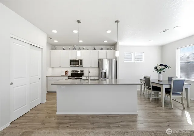 Photo 4 of Single family home for sale at 1106 Ava St, Walla Walla, WA 99362 | MLS# NWM2504059 | Listing updated on 2026-09-21