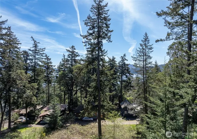 Photo 4 of Land for sale at 122 Geer Ln, Eastsound, WA 98245 | MLS# NWM2504126 | Listing updated on 2026-09-21