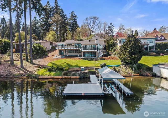 Photo 3 of Single family home for sale at 10901 Greendale Dr Sw, Lakewood, WA 98498 | MLS# NWM2504131 | Listing updated on 2026-09-21