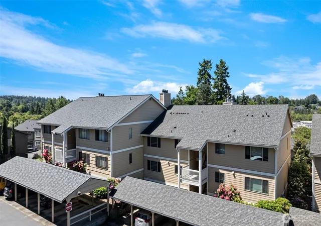 Condo for sale at 12840 SE 40th Court #A4, Bellevue, WA 98006 | MLS# NWM2504150